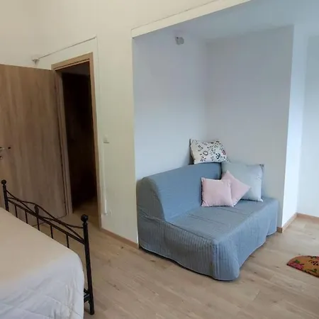 Comfort 10 Апартаменты *